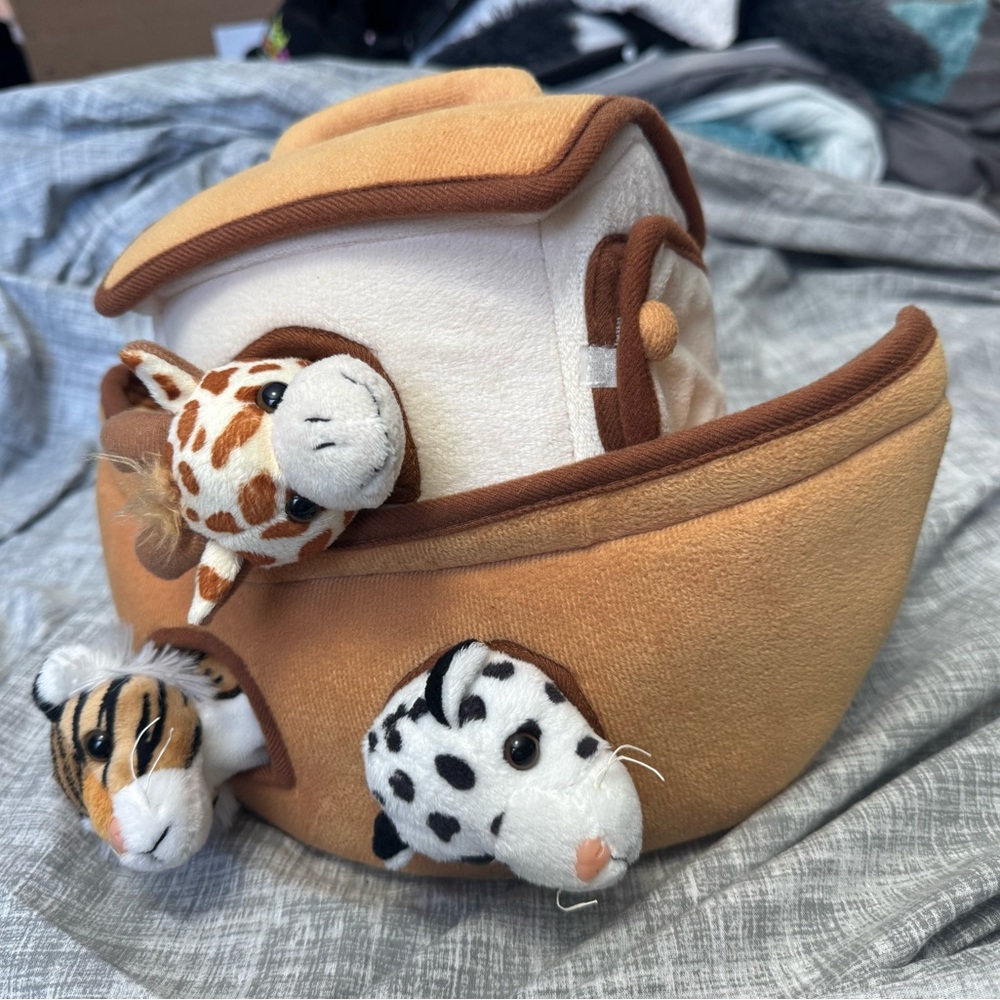 Charming Plush Animal Ark Toy Set - Tan and White